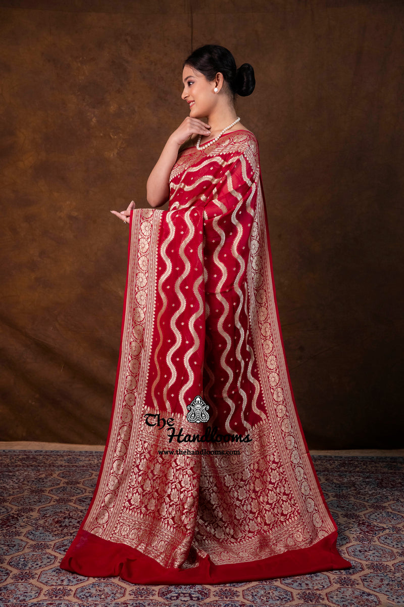 Khaddi Georgette Handloom Banarasi Saree - Water Zari