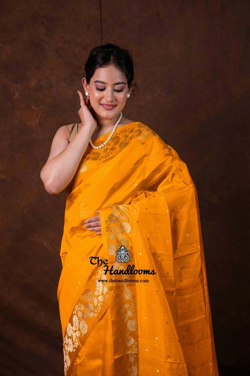 Pure Mango Silk Banarasi Handloom Saree - All over Kadua Motifs - The Handlooms