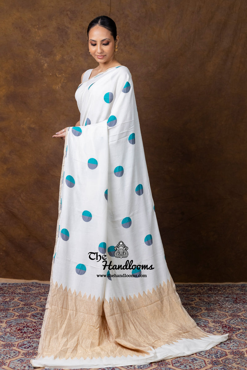 Pure Satan Silk Banarasi Handloom Saree - All Over Boota