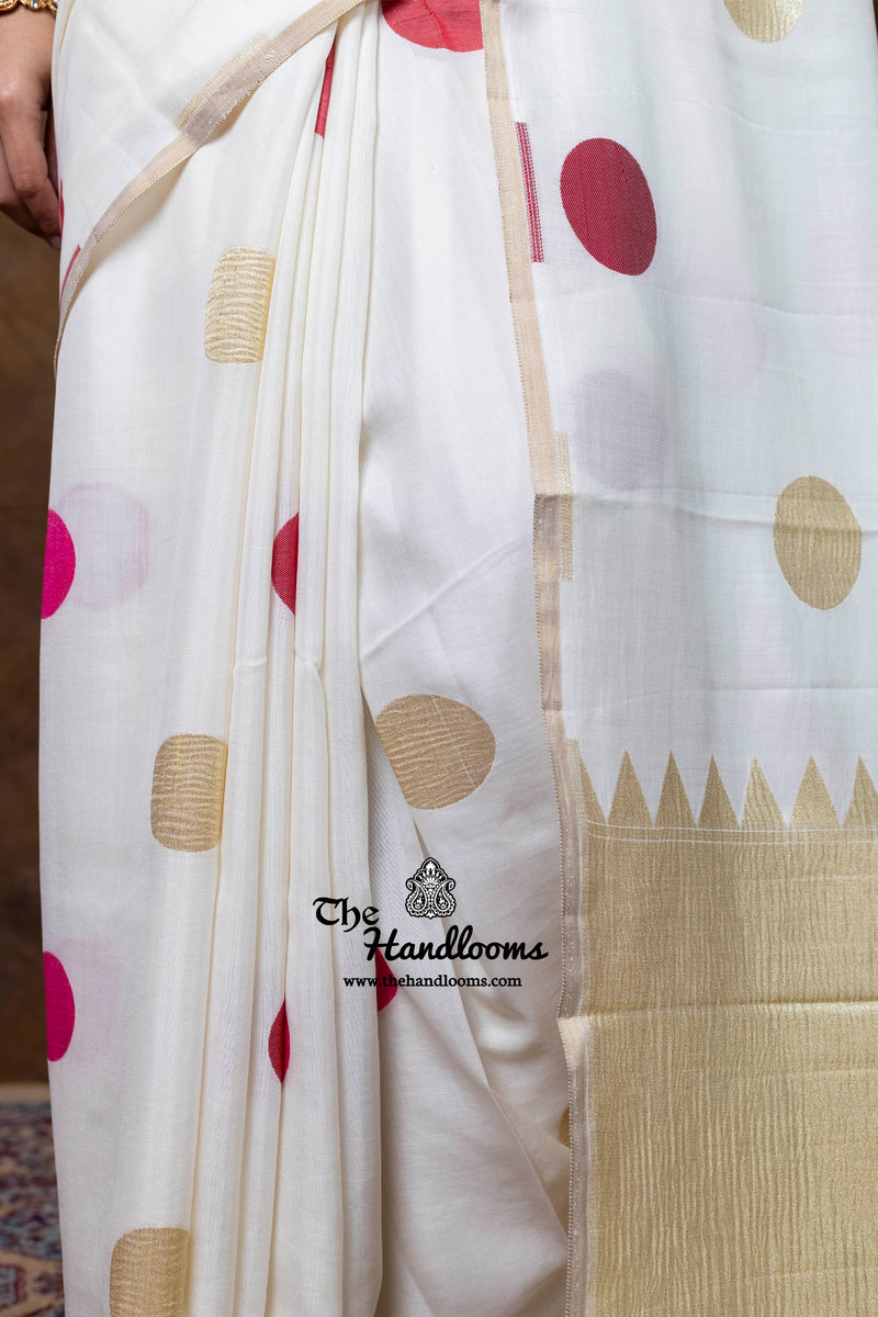 Pure Satan Silk Banarasi Handloom Saree - All Over Boota