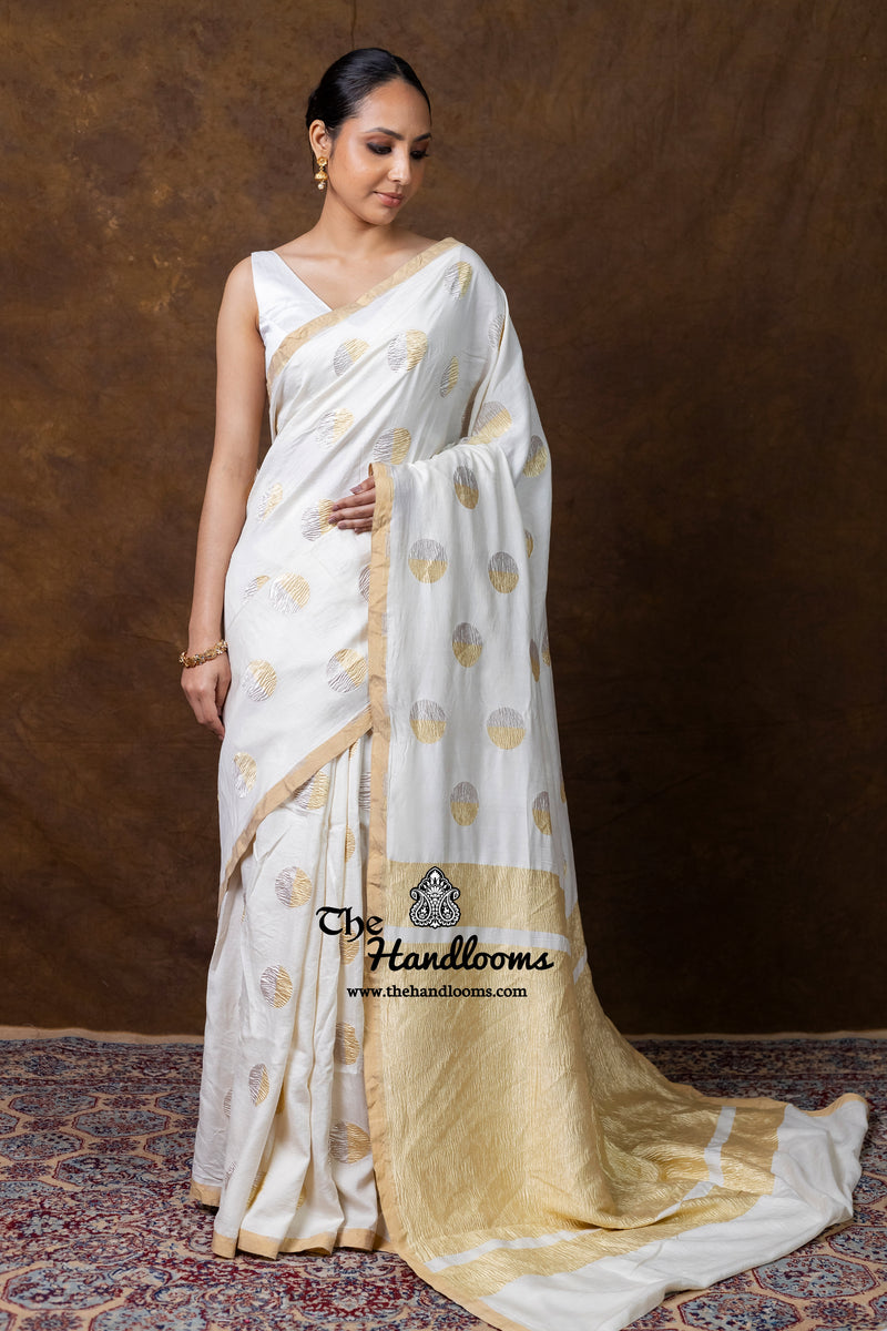 Pure Satan Katan Silk Banarasi Handloom Saree - All Over Motifs