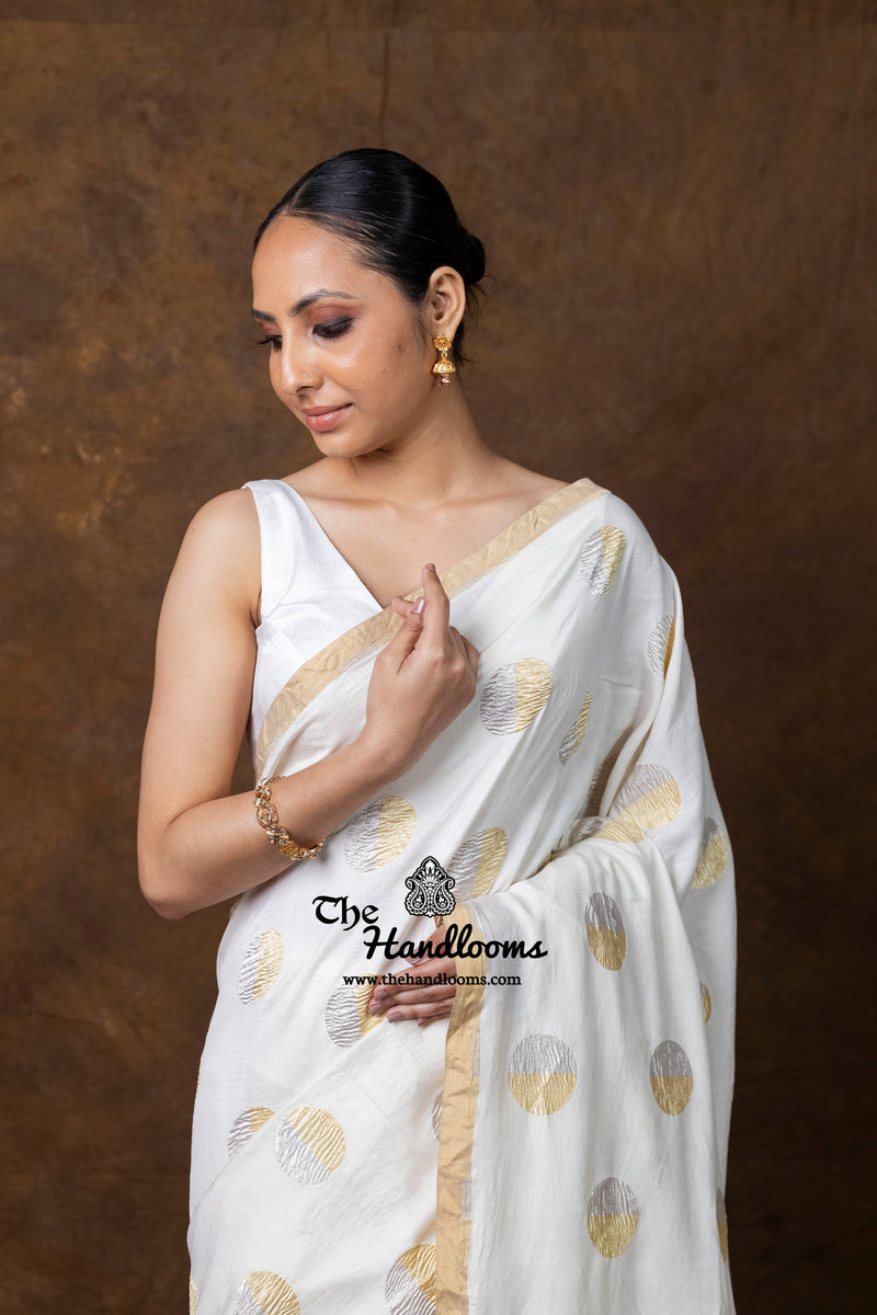 Pure Satan Katan Silk Banarasi Handloom Saree - All Over Motifs