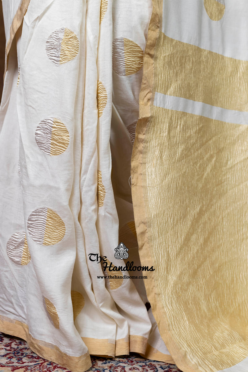 Pure Satan Katan Silk Banarasi Handloom Saree - All Over Motifs