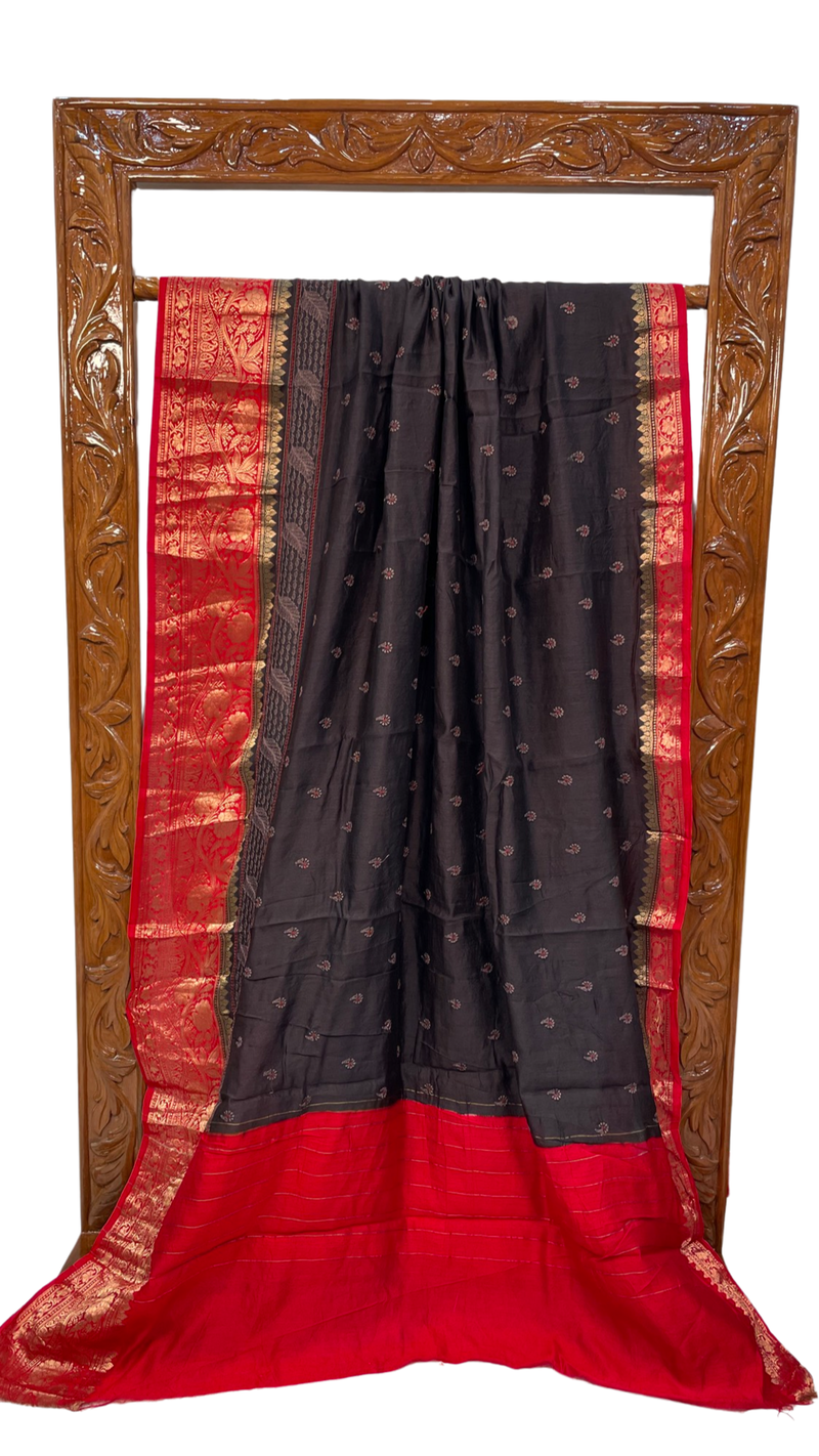 Pure Chiniya Silk Handloom Banarasi Saree With Chikankari - The Handlooms
