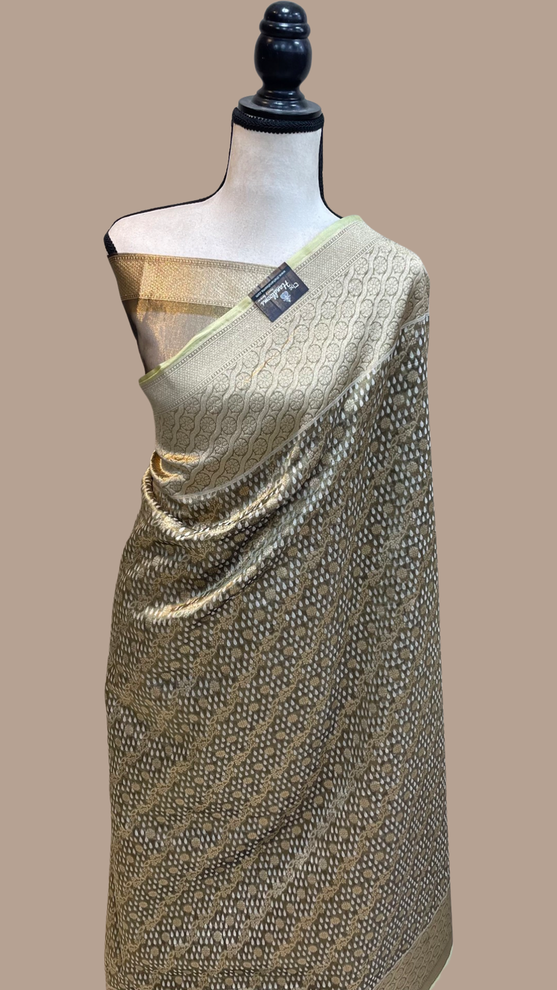Pure Tissue Reshmi zari Banarasi Saree - The Handlooms