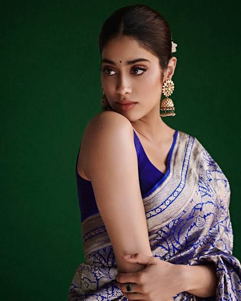 Janhavi Kapoor in Purple Pure Katan Silk Banarasi Handloom Saree - Tanchui Brocade - The Handlooms