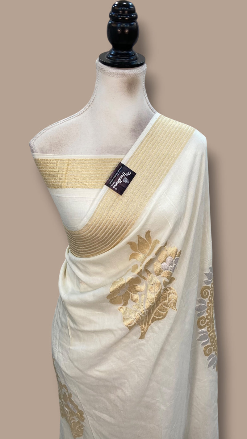 White Pure Moonga Georgette Handloom Banarasi Saree