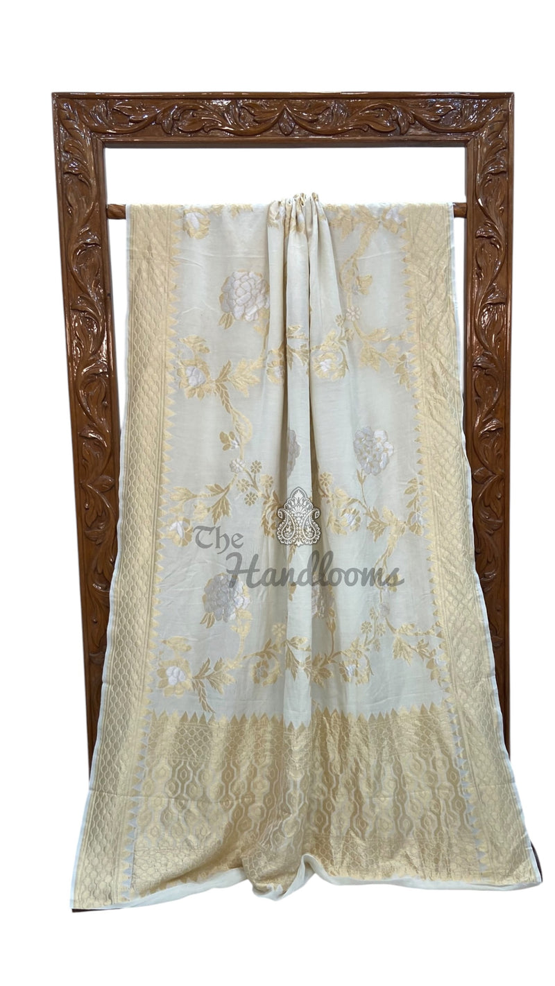 White Pure Moonga Georgette Handloom Banarasi Saree
