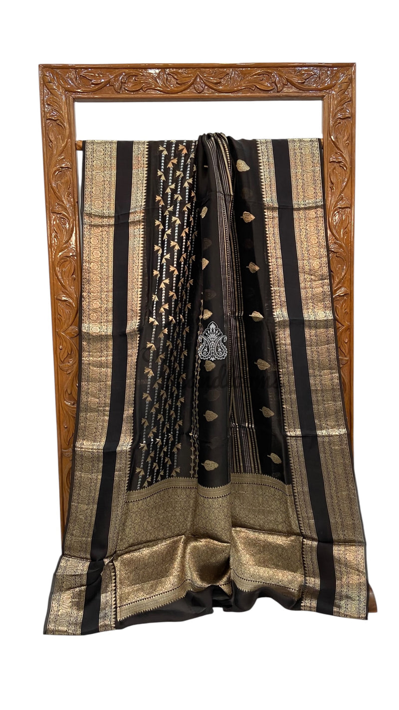 Pure Kora Handloom Banarasi Saree