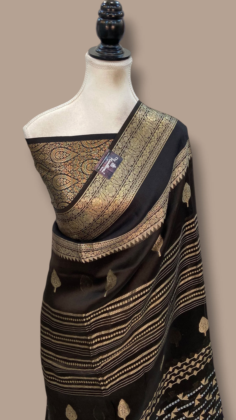Pure Kora Handloom Banarasi Saree