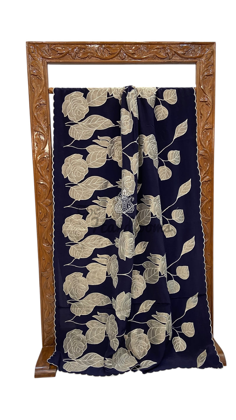 Pure Crepe Silk Handloom Banarasi Saree - Handwork