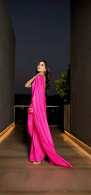 Nikita Dutta in Pink Pure Katan Silk Banarasi Handloom Saree - Plain - The Handlooms