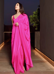 Nikita Dutta in Pink Pure Katan Silk Banarasi Handloom Saree - Plain - The Handlooms