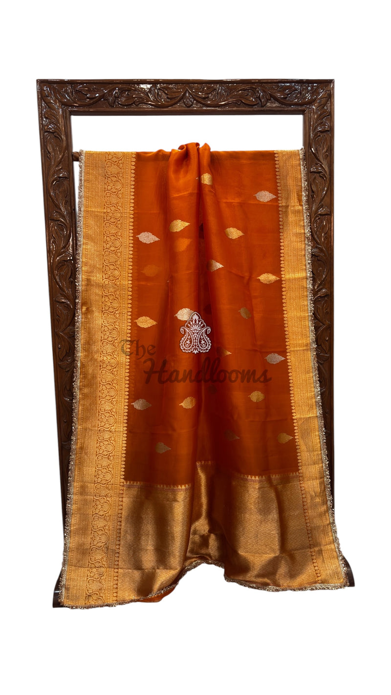 Honey Pure Kora Handloom Banarasi Saree - Sona Roopa Alfi Kadua Boota With Lace work