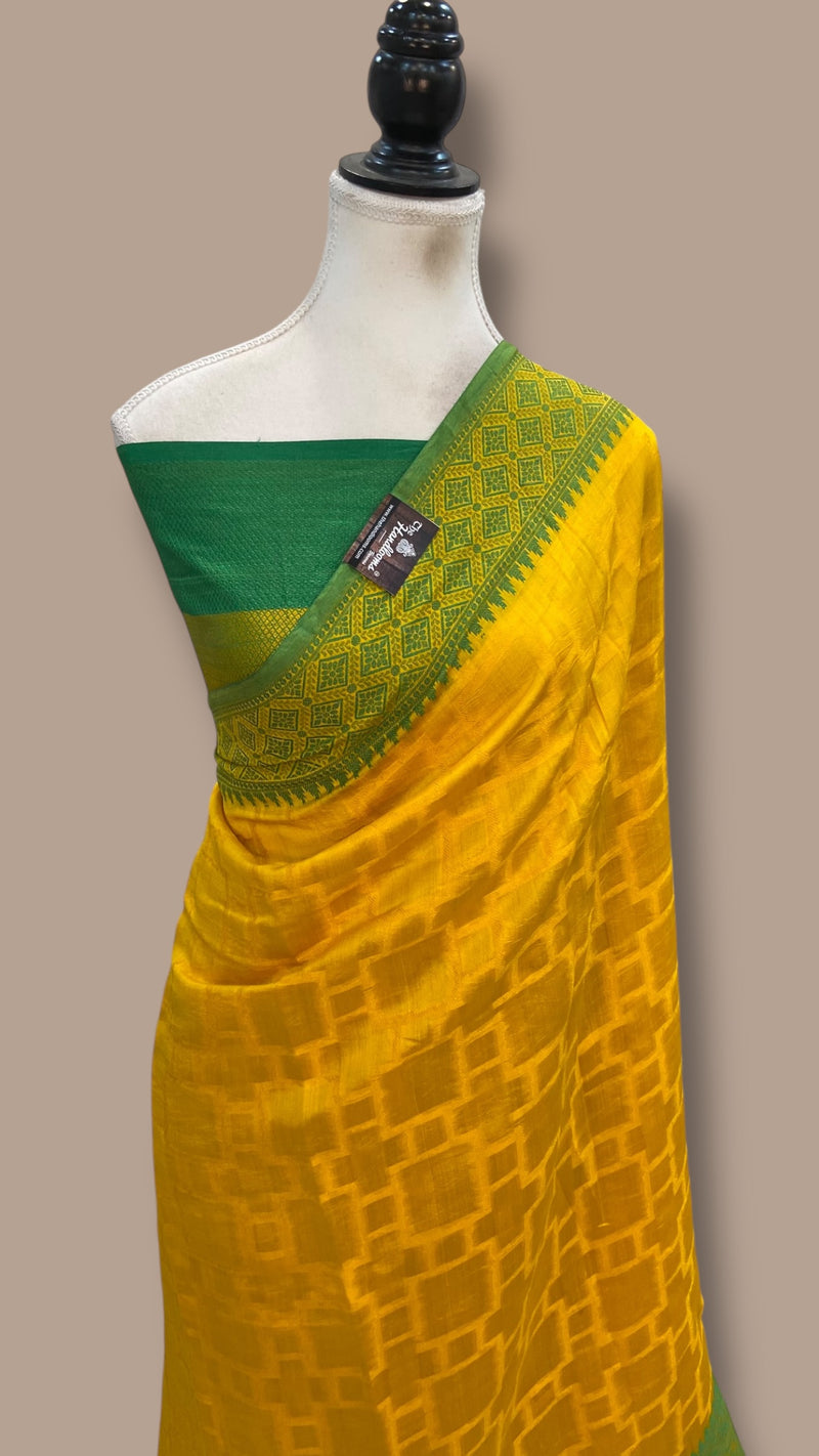 Pure Chiniya Silk Handloom Banarasi Saree - The Handlooms