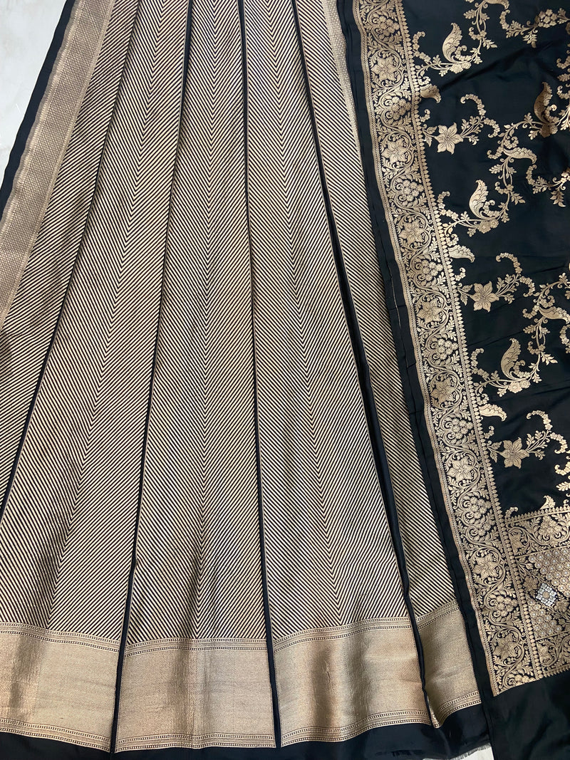 Pure Katan Silk Handloom Banarasi Lehenga All Over Sona Roopa Jaal Work