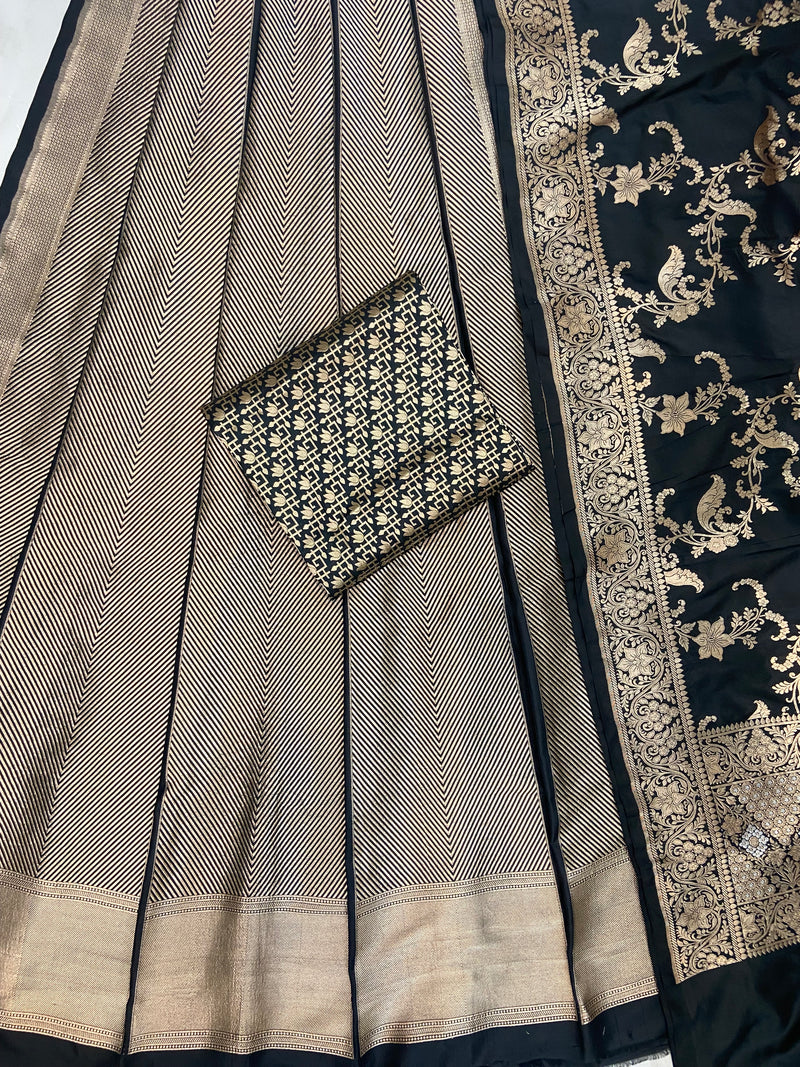 Pure Katan Silk Handloom Banarasi Lehenga All Over Sona Roopa Jaal Work