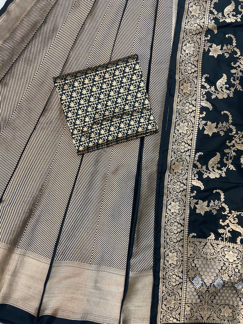Pure Katan Silk Handloom Banarasi Lehenga All Over Sona Roopa Jaal Work