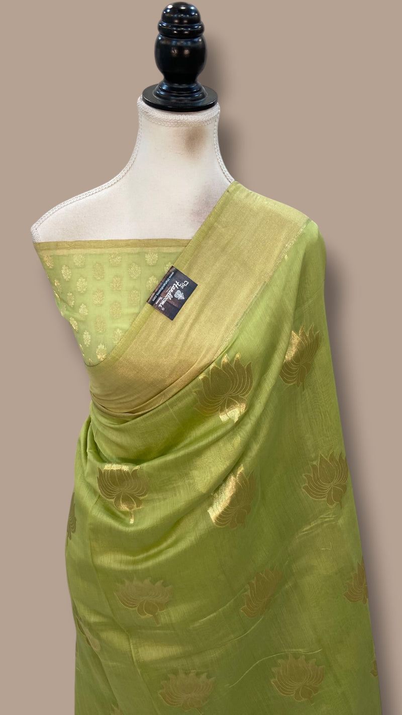Pure Satan Silk Banarasi Handloom Saree - All Over Boota