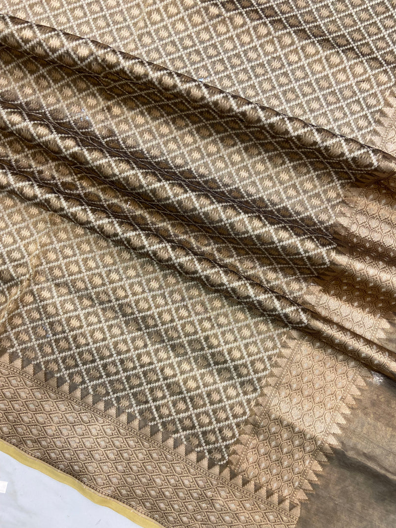 Pure Tissue Reshmi Zari Banarasi Brocade Handloom Dupatta - The Handlooms