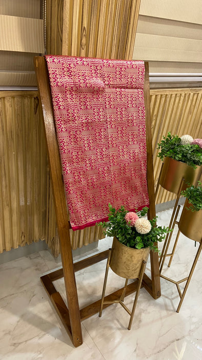 Pure Katan Silk Tanchui Brocade Handloom Banarasi Fabric