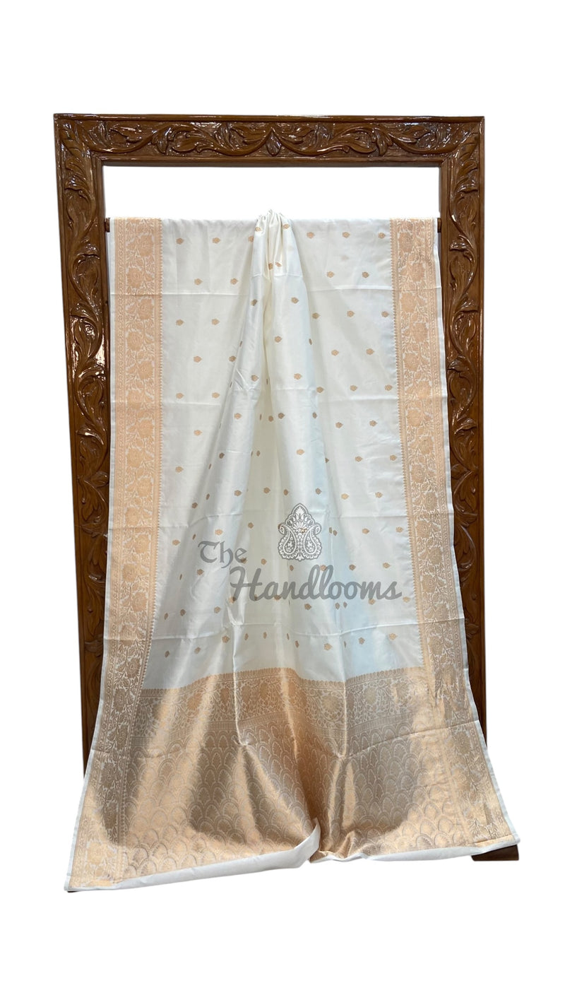 White Pure Katan Silk Banarasi Handloom Saree - All Over Kadua Motifs