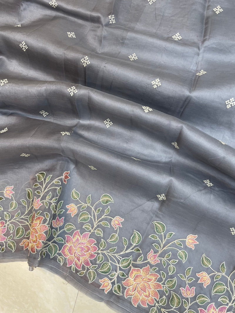 Pure Organza Chikankari Handloom Banarasi Saree - The Handlooms