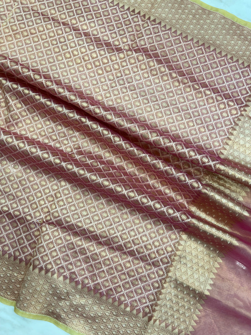 Pure Tissue Reshmi Zari Banarasi Brocade Handloom Dupatta - The Handlooms
