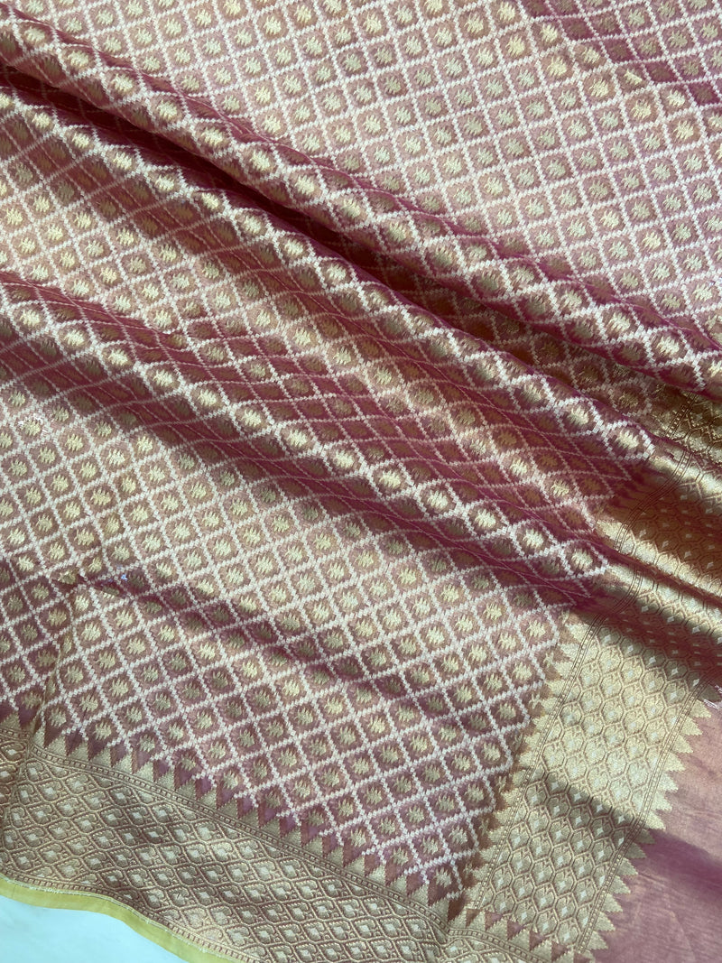 Pure Tissue Reshmi Zari Banarasi Brocade Handloom Dupatta - The Handlooms