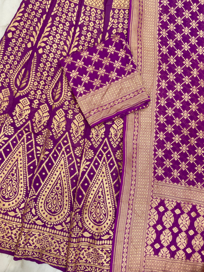 Pure Khaddi Georgette Bandhani Handloom Banarasi Lehenga - The Handlooms