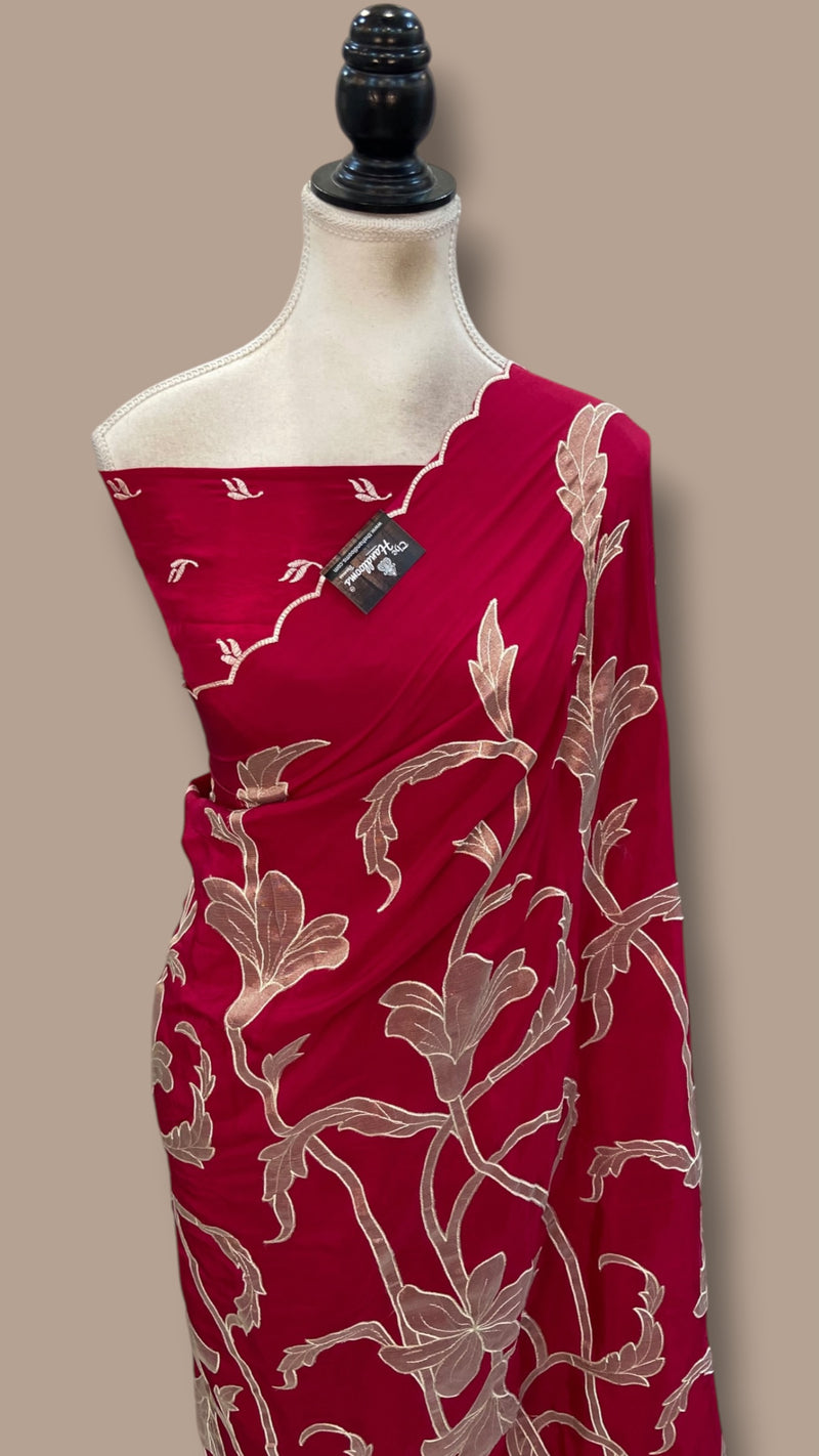 Pure Crepe Silk Handloom Banarasi Saree - Handwork