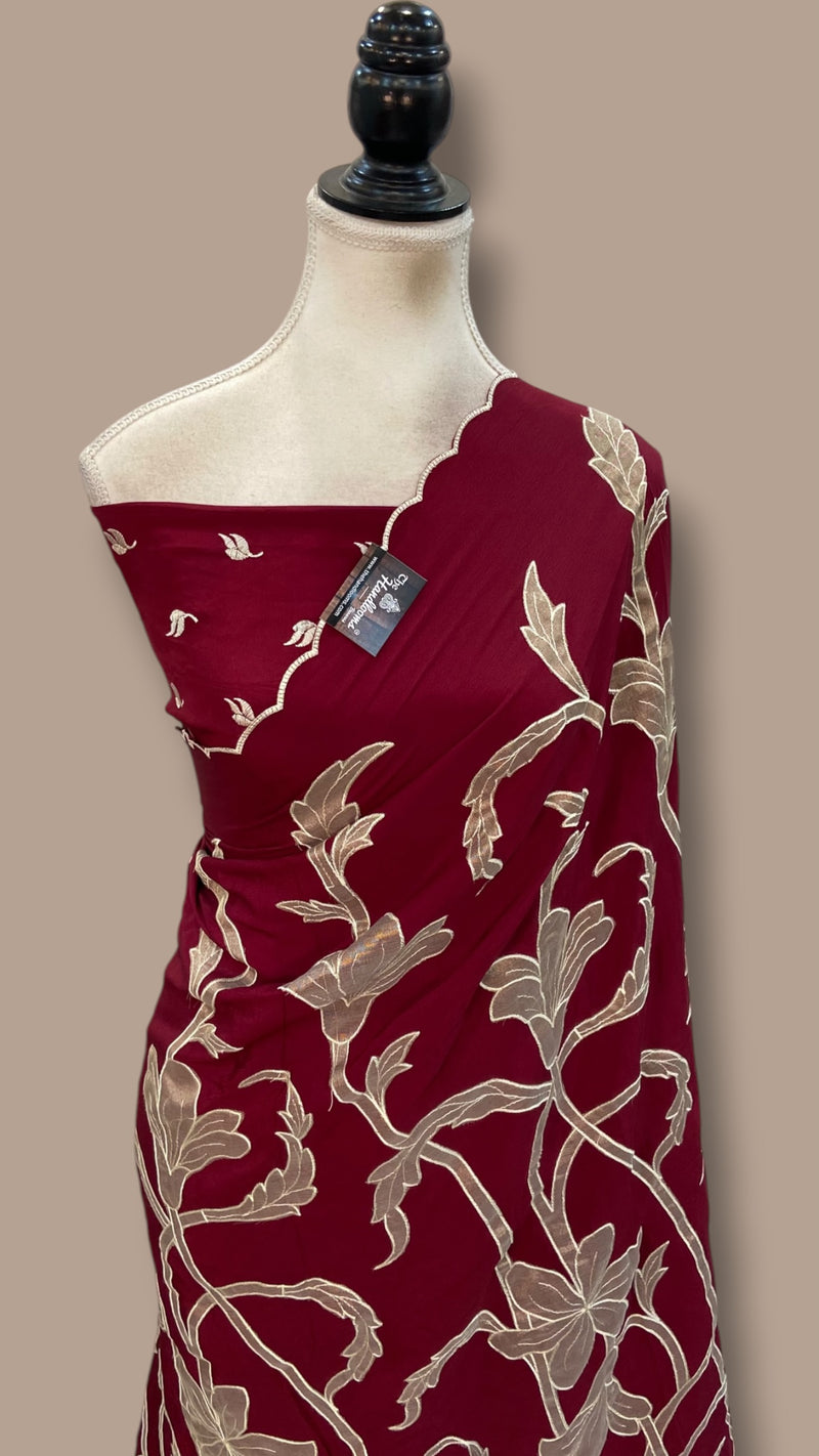 Pure Crepe Silk Handloom Banarasi Saree - Handwork