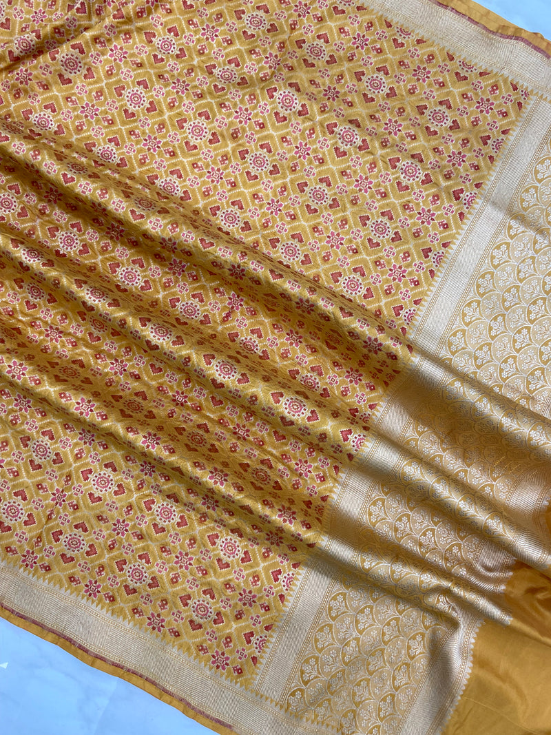 Pure Katan Silk Banarasi dupatta - The Handlooms