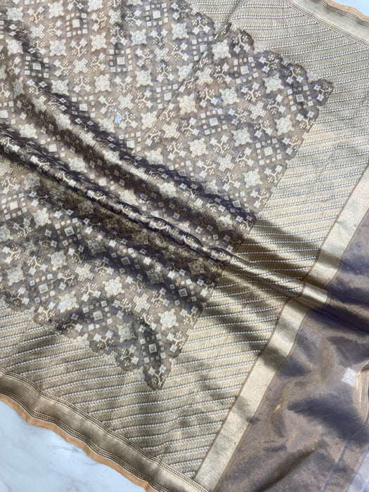 Pure Tissue Reshmi Zari Banarasi Brocade Handloom Dupatta