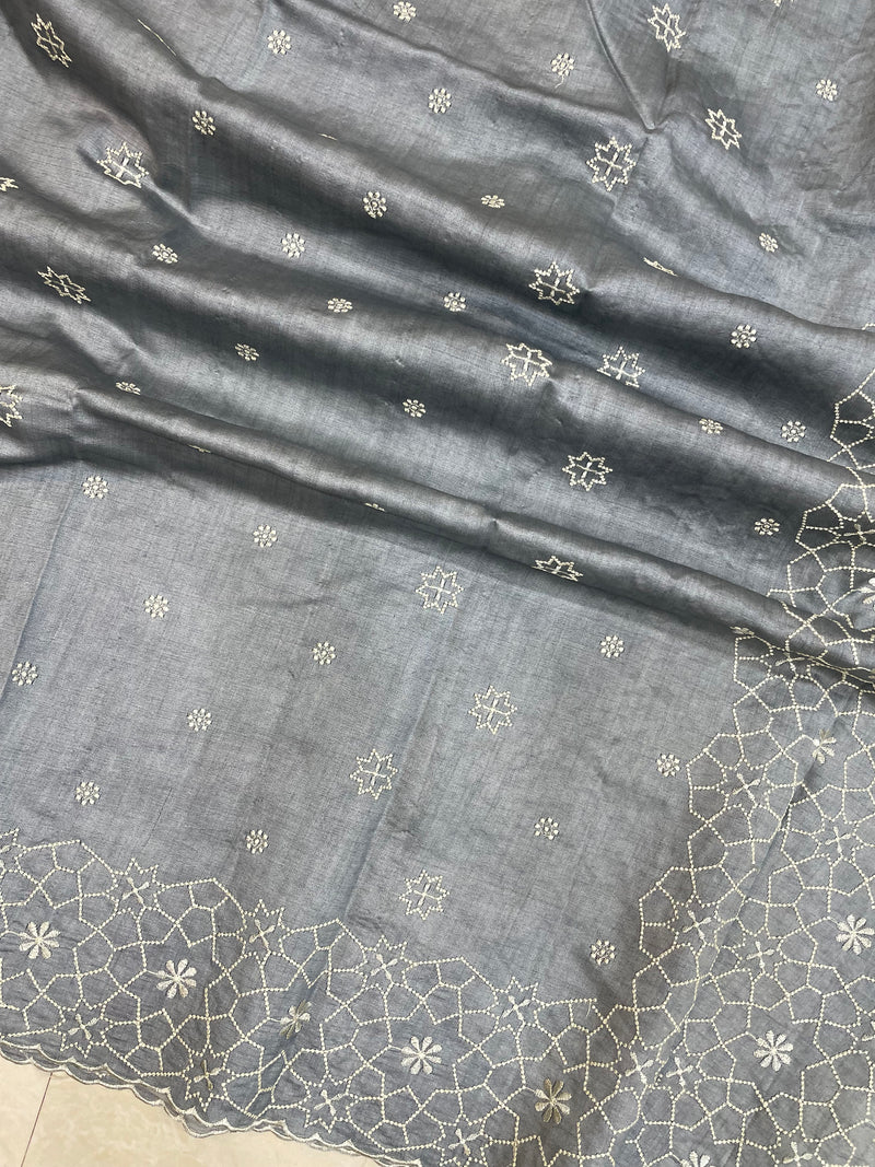 Pure Chiniya Silk Handloom Banarasi Saree with Chikankari - The Handlooms