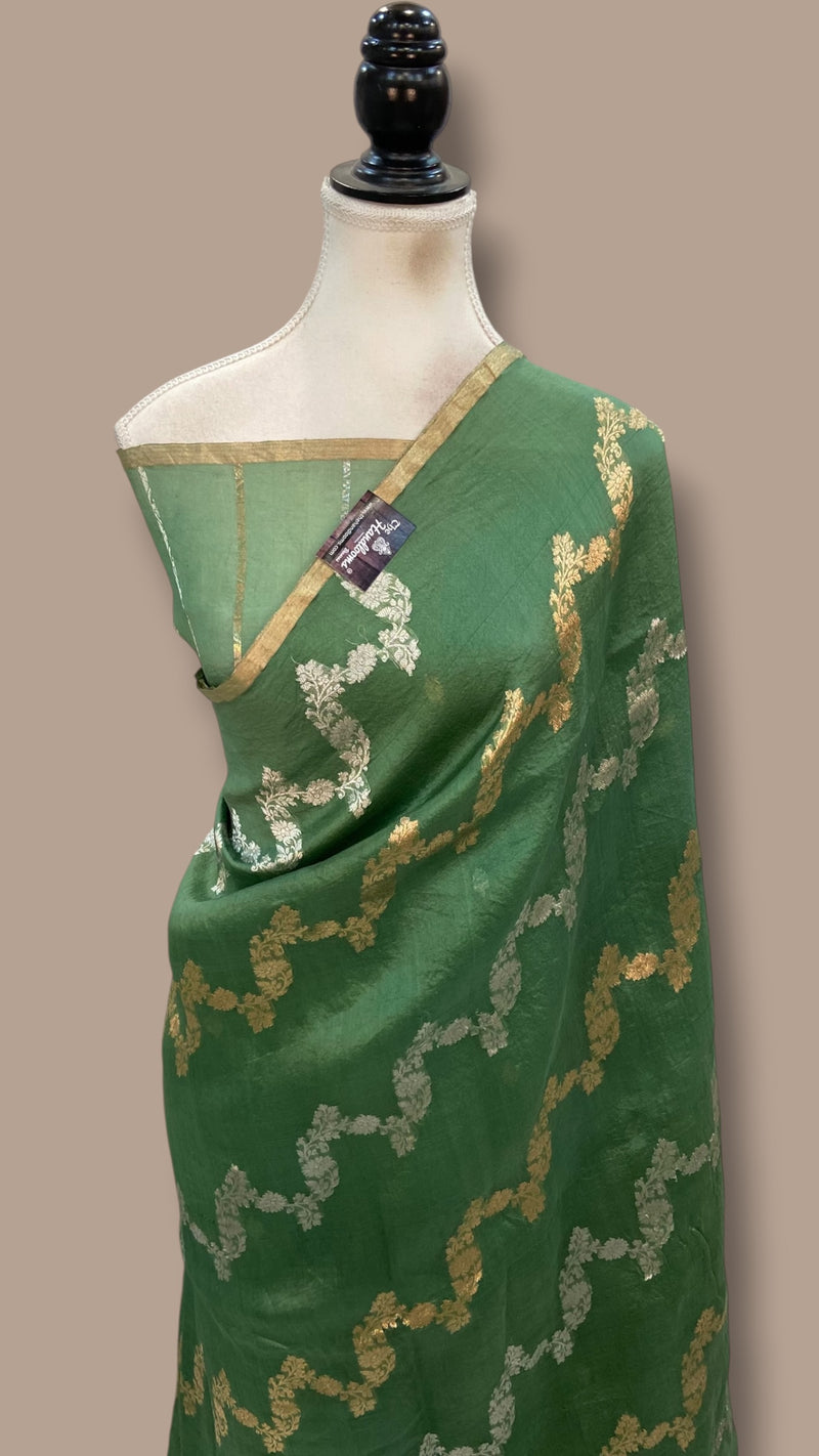 Pure Kora Handloom Banarasi Saree - The Handlooms