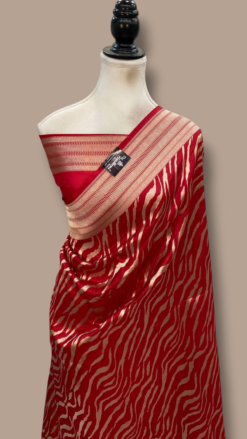 Red Pure Katan Silk Banarasi Handloom Saree - All Over Jaal Work - The Handlooms