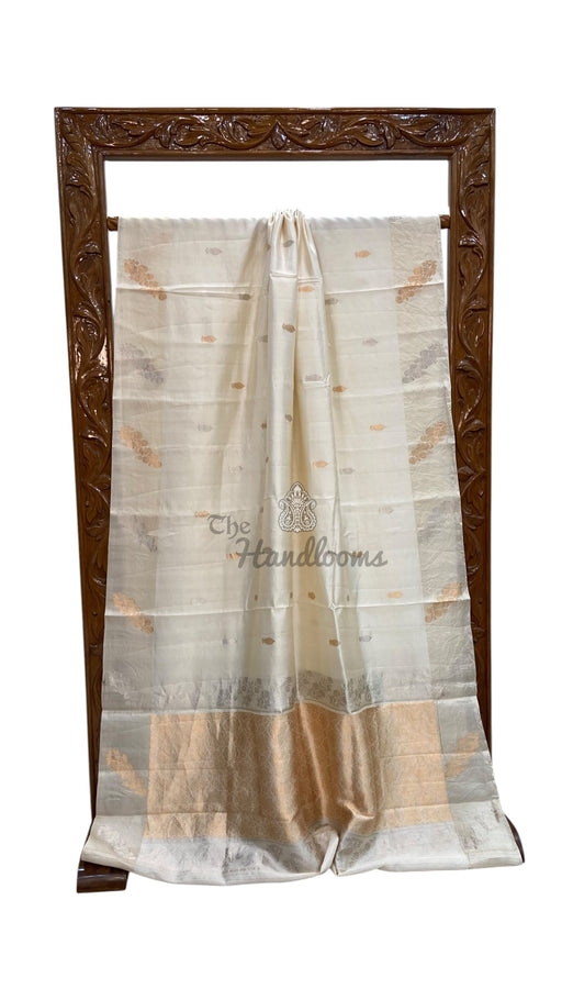 Pure Katan Silk Banarasi Handloom Saree - All Over Kadua Motifs - The Handlooms