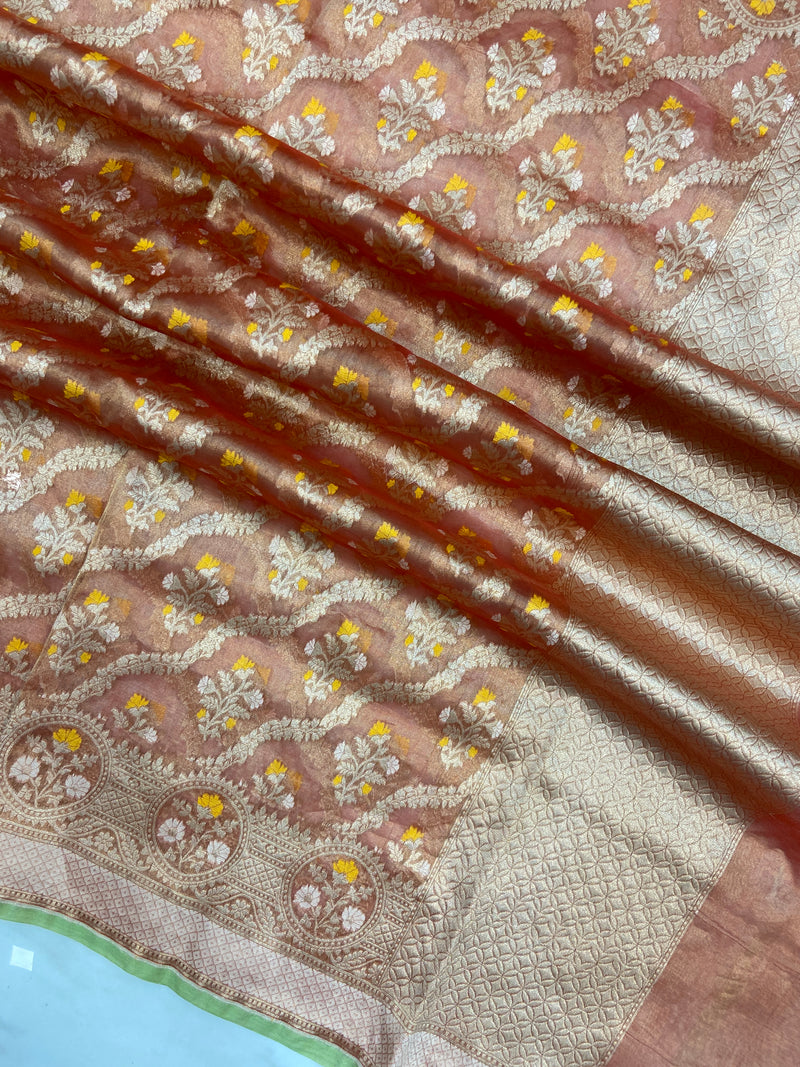 Pure Tissue Reshmi Zari Banarasi Brocade Handloom Dupatta - The Handlooms