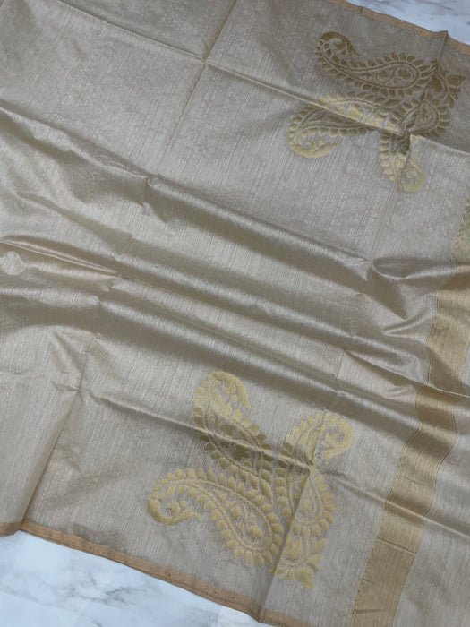 Pure Moonga  handloom Dupatta Gold Zari