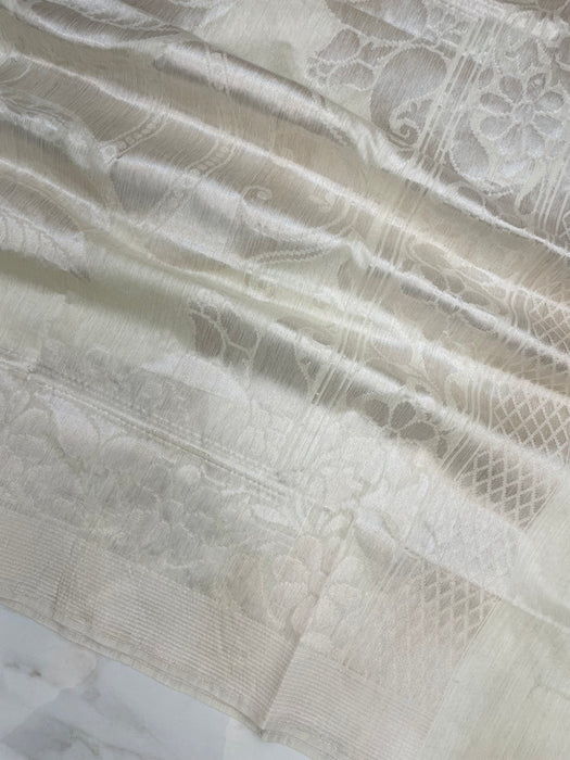 Pure Moonga  handloom Dupatta Silver Zari