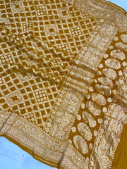 Pure Georgette Banarasi Bandhej Handloom Dupatta - The Handlooms