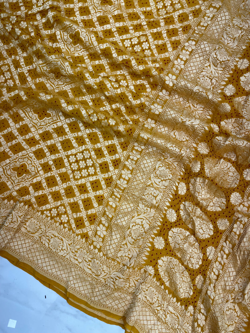 Pure Georgette Banarasi Bandhej Handloom Dupatta - The Handlooms