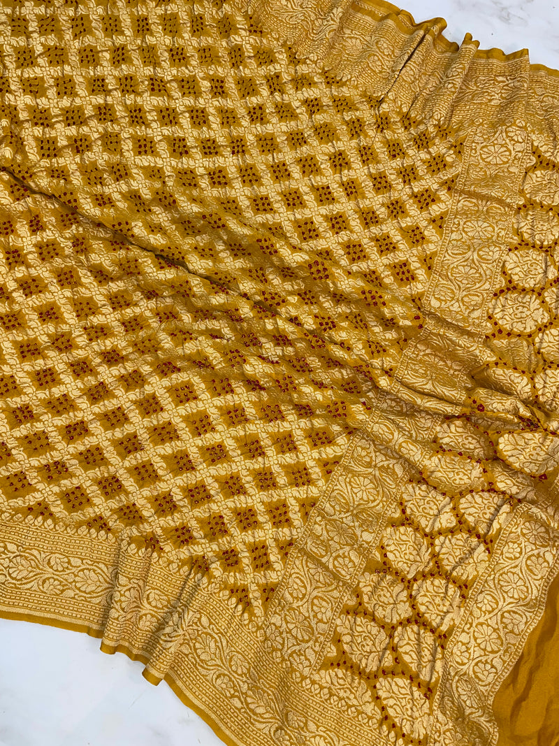 Pure Georgette Banarasi Bandhej Handloom Dupatta - The Handlooms