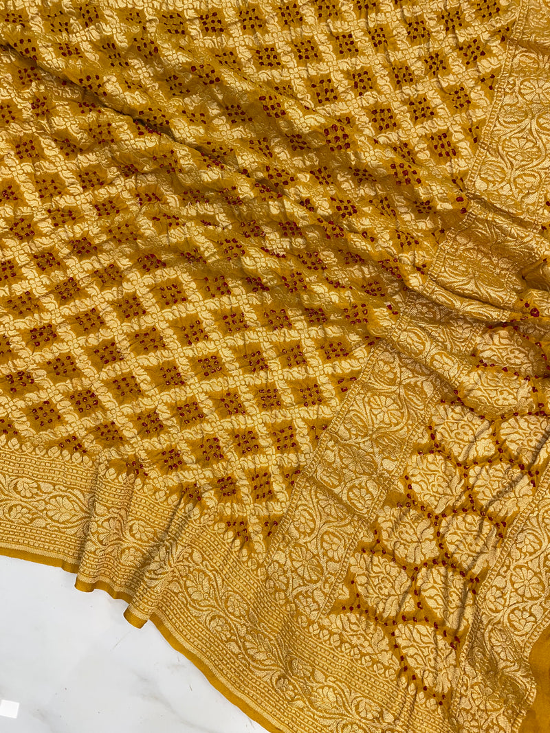 Pure Georgette Banarasi Bandhej Handloom Dupatta - The Handlooms