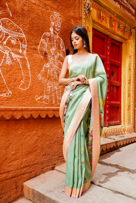 Moonga Georgette Handloom Banarasi Saree All Over Kadua Work