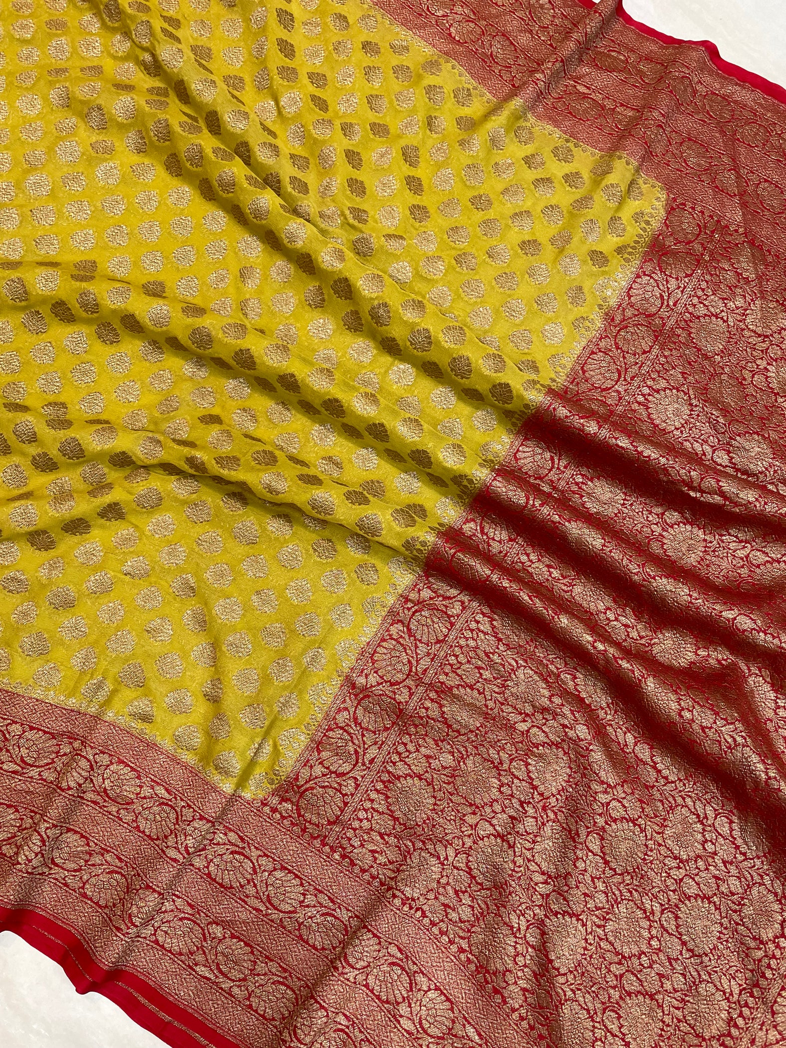 Yellow Pure Georgette Handloom Banarasi Saree - Gold Zari