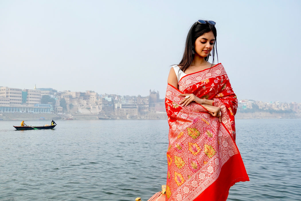 Moonga Georgette Handloom Banarasi Saree - With meenakari