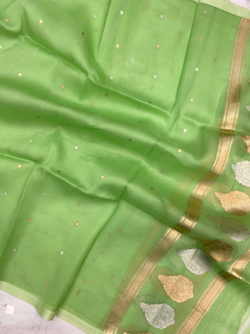 Pure kora Banarasi Handloom Dupatta - The Handlooms
