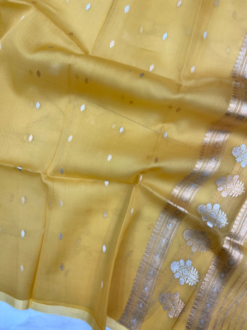 Pure kora Banarasi Handloom Dupatta - The Handlooms